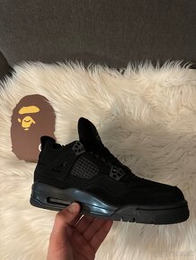 Jordan 4 - 12