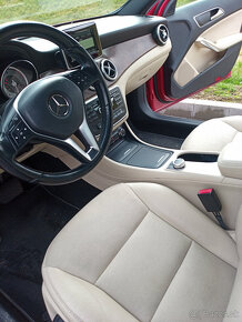 Mercedes-Benz GLA 200 CDI - 12