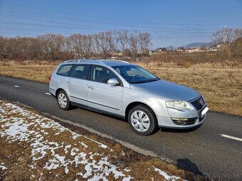 Volkswagen Passat 2.0 TDI - 12