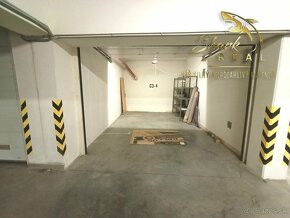 Znížená cena - krásny byt s podzemnou garážou - 12