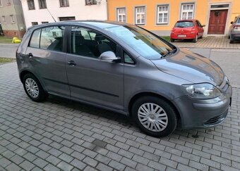 Volkswagen Golf Plus 1,9 TDI nafta manuál 66 kw - 12