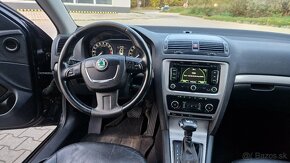 SKODA OCTAVIA KOMBI 2.0TDI CR DSG ELEGANCE - 12