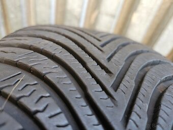 Zimné pneu Michelin Alpin - 215/65 r17 - 12