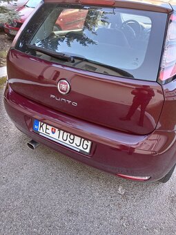 PREDÁM FIAT  PUNTO 1,4, 57KW.r2014, 62000km,kup.na SLOVENSKU - 12