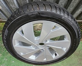 Originálna zimná sada VW - 5x112 r17 + Pirelli 205/50 r17 - 12