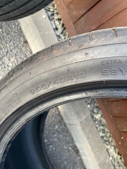 Pneu 225/45R18 a 255/40R18 - 12