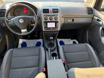 ► VW TOURAN 1,6 MPI FREESTYLE - 7 MÍST, PARKO.SENZORY, NAVI◄ - 12