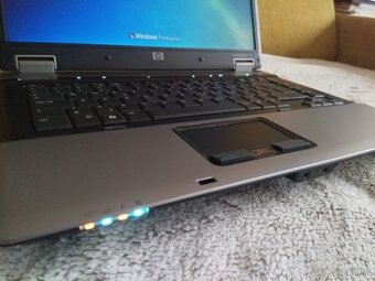 15.4" notebook HP 6730b, 4 GB Ram, 320 GB HDD - 12