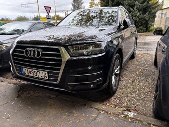 Audi q7 , 3.0 TDI  V6 200kw  7 miestna verzia . - 12