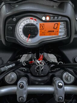 SUZUKI DL 650 VSTROM - ABS - 12