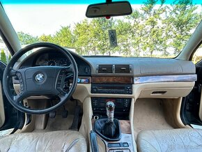 BMW 528i E39 - 12