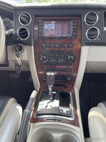 Jeep Commander 3.0 CRDI - 12