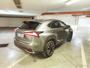 Lexus NX 300h Limited Edition E-CVT E-Four - 12