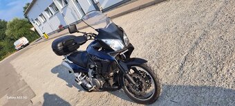 Suzuki DL1000 V-Strom - 12