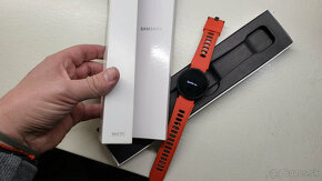 Samsung Galaxy Watch 4 menšie 40mm LTE - 12