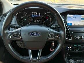 Ford Focus 1.0 EcoBoost Edition X - - - 12