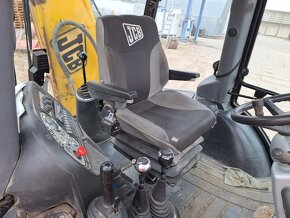 JCB 3CX 4X4 - 12