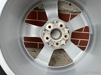 R18 zimná sada 5x112 na Audi A6 - 12