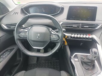 Peugeot 5008 7-MIESTNY - 12