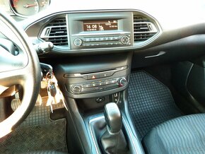 Peugeot 308 1.6 HDi FAP 92k Active - 12