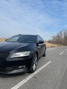 Škoda Superb 3 Combi Sportline - 12