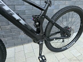 Celoodpružený carbon ebike Bulls Evo R - 12