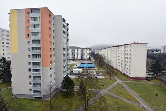 Na predaj 2+1 izbový byt, Centrum II Dubnica n. Váhom,balkón - 12