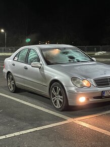 Mercedes benz c220cdi - 12