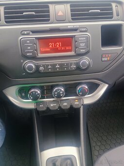 Kia Rio 1.25 63kw rok 2013 - 12