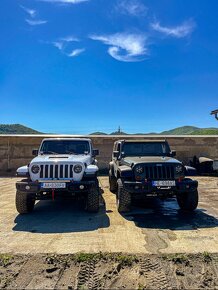 Jeep wrangler rubicon - 12