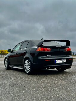 Mitsubishi lancer - 12