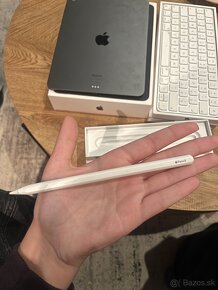 IPad Air 5 2022 + príslušenstvo - 12