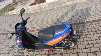 Predám skúter Aprilia SR 50/70 - 12