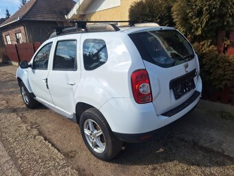 DACIA DUSTER 1,6 BENZÍN 4X4 ROK 2011 - 12