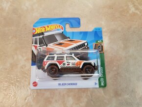 Predám set Hot Wheels TH treasure hunt (12ks) - 12