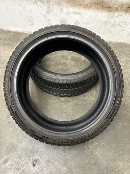 Zimné pneumatiky 225/40/19 Pirelli Sottozero 3 Winter AO - 12