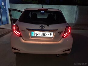 Yaris toyota 1,33 73kw 99ps biela zachovale auto - 12