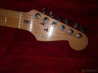 Fender AM STD STRAT MN LPB W/C	04/1997 USA - 12