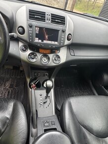 Toyota Rav 4 2.2 d-cat 2009 - 12