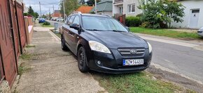 Kia Ceed - 12