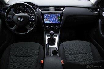 Škoda Octavia Combi 2.0 TDI Ambition / čierna - 12