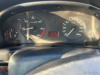 Peugeot 406 2.0l HDI 80kw 1999 diesel - 12