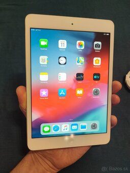 Apple iPad mini 2 16GB - 12