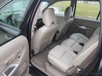 Volvo XC90 2.4 D5 Automat - 12