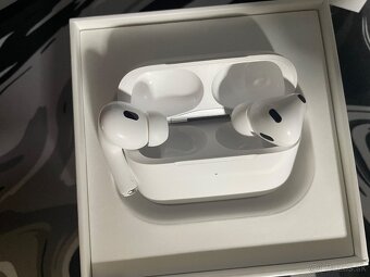 EarPods pro 2nd gen - 12