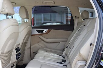 Audi SQ7 4.0 TDi V8 320kW 8-st.automat (06/2017) - 12