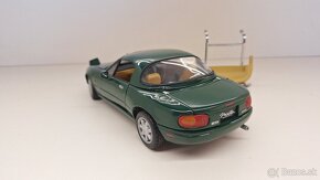 1:18 MAZDA MIATA/MX-5 - 12