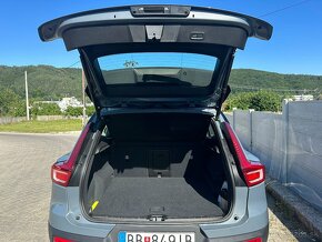 Volvo XC40 D4 4X4 190PS GEARTRONIC8 - 12