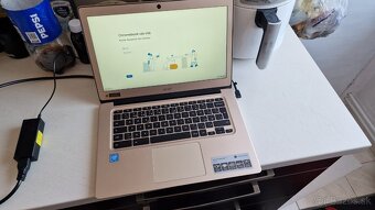 14 palcový Chromebook Acer - 12