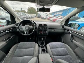 Volkswagen Touran 2.0 TDI Highline - 12